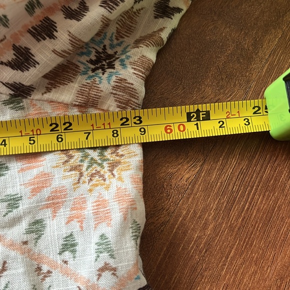 New a.n.a. Lightweight western top. - Picture 9 of 14